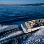 Sea Ray Sun Sport 230 Outboard